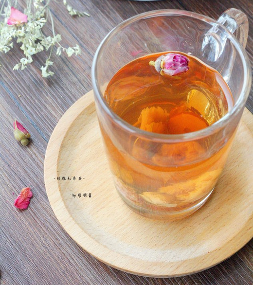 红枣玫瑰花茶的功效与作用（湿气重最怕三种茶）