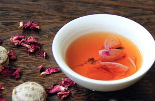 玫瑰普洱茶有什么功效和作用（玫瑰普洱茶好喝吗）